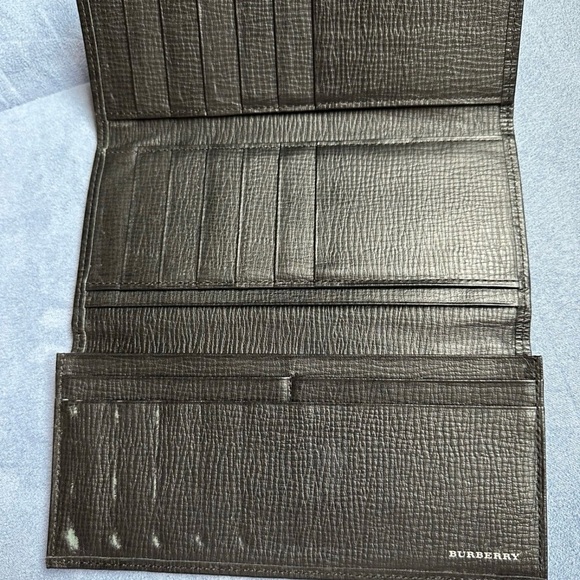 Burberry Black Long Wallet - Picture 2 of 10